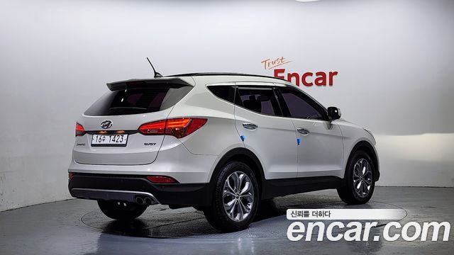 Hyundai Santa Fe 2013 thumb 3