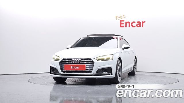 Audi A5 2019 thumb 4