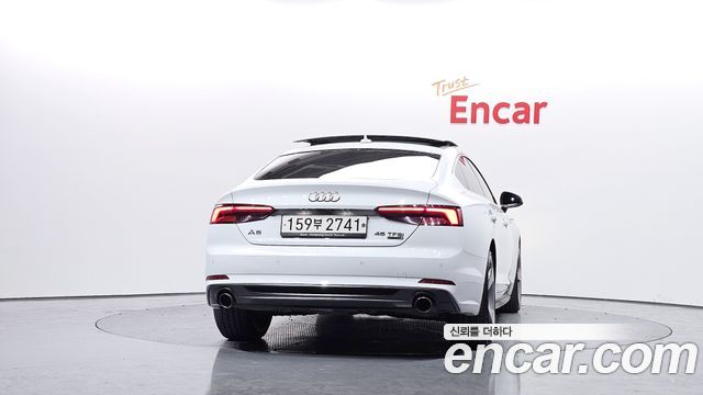 Audi A5 2019 thumb 5