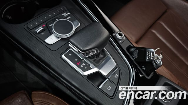 Audi A5 2019 thumb 10