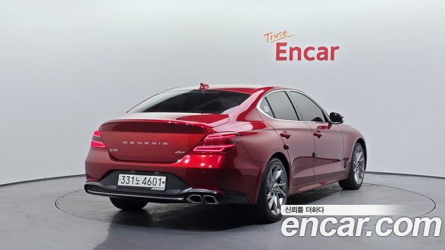 Genesis G70 2022 thumb 3