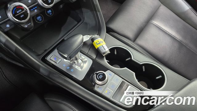 Genesis G70 2022 thumb 9