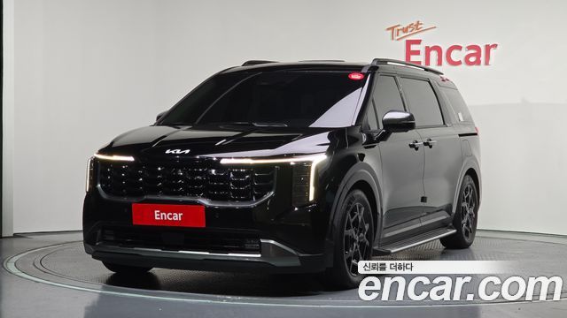 Kia Carnival 2023 thumb 2