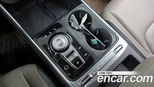 Kia Carnival 2023 thumb 9