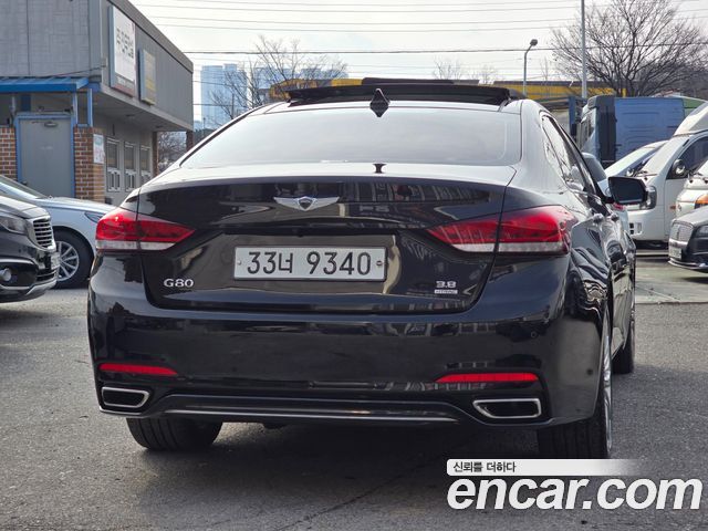 Genesis G80 2016 thumb 3