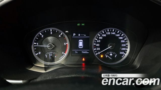 Hyundai Santa Fe 2019 thumb 9