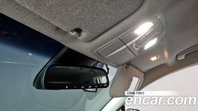 Hyundai Santa Fe 2019 thumb 12