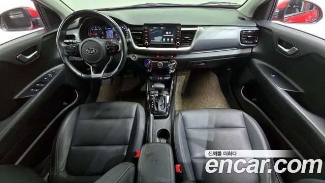 Kia Stonic 2017 thumb 8