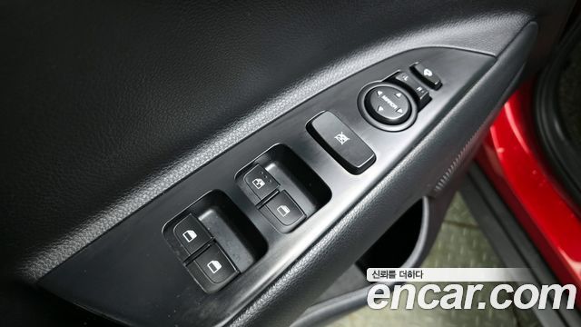 Kia Stonic 2017 thumb 12