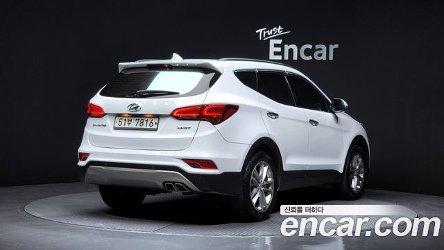 Hyundai Santa Fe 2015 thumb 3