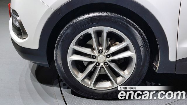 Hyundai Santa Fe 2015 thumb 5
