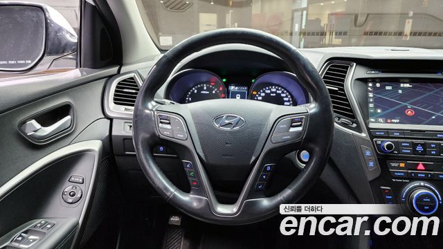 Hyundai Santa Fe 2015 thumb 11