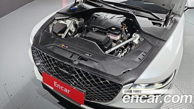 Genesis G80 2022 thumb 6