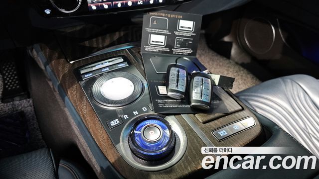 Genesis G80 2022 thumb 9