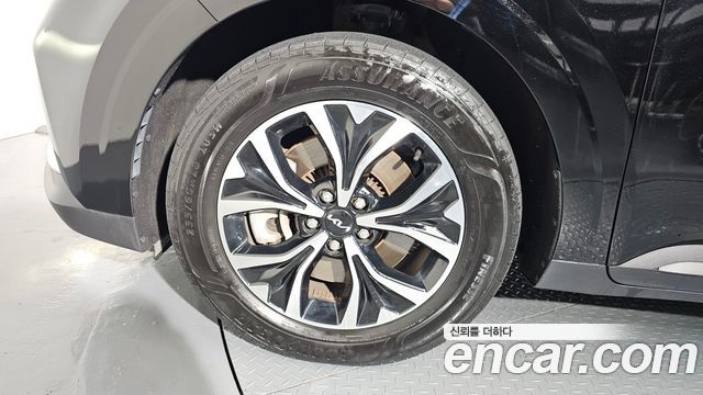 Kia Carnival 2022 thumb 6