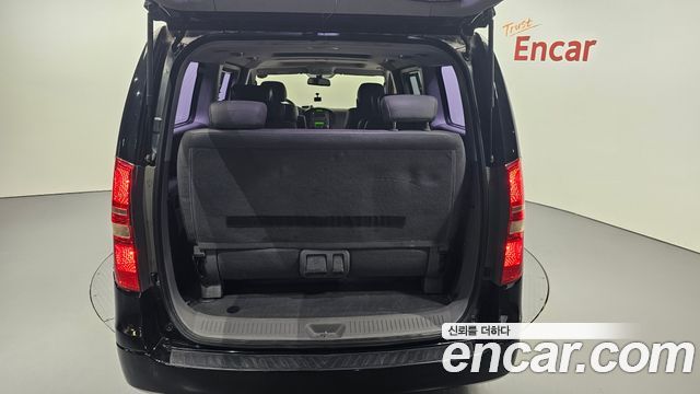 Hyundai Starex 2011 thumb 11