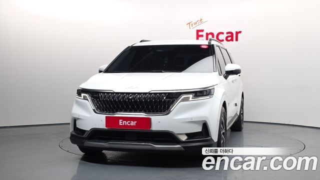 Kia Carnival 2022 thumb 4