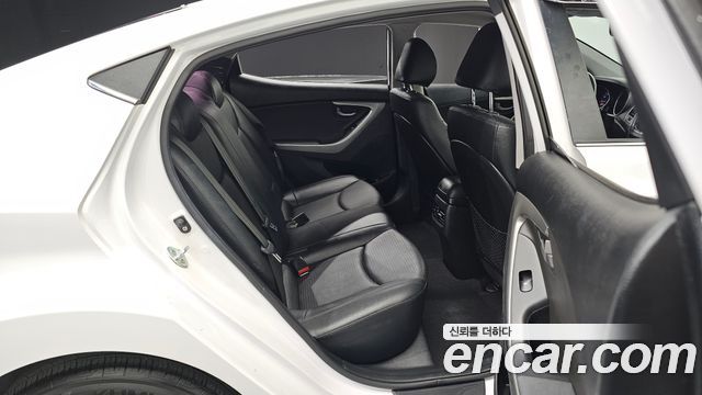 Hyundai Avante 2014 thumb 11