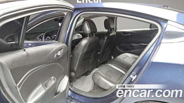 Chevrolet Cruze 2017 thumb 11