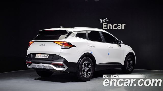 Kia Sportage 2022 thumb 3