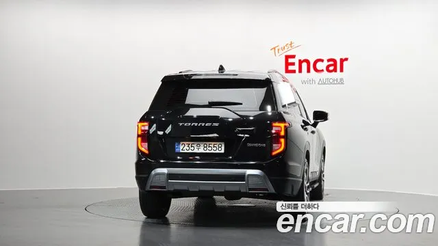 SsangYong Torres 2022 thumb 5