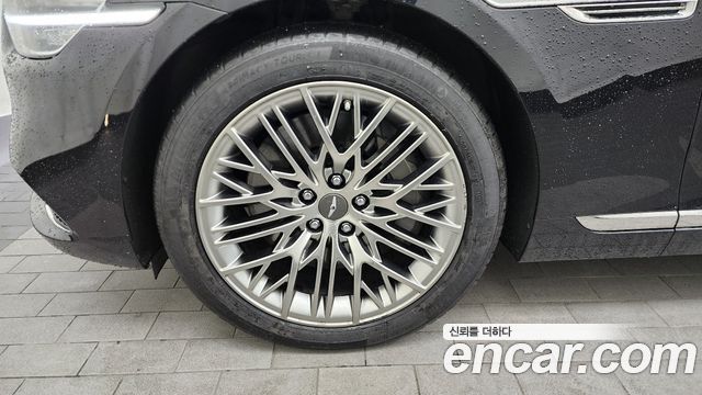 Genesis G90 2020 thumb 5
