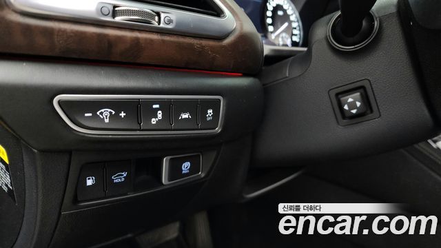 Genesis G90 2020 thumb 12