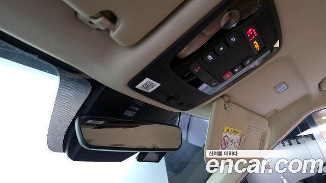 Kia Carnival 2022 thumb 11