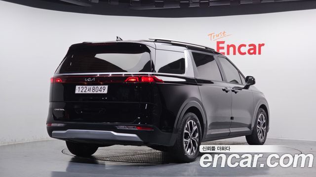 Kia Carnival 2022 thumb 3