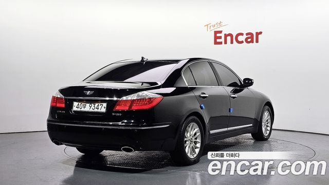 Hyundai Genesis 2009 thumb 3