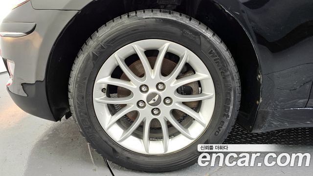 Hyundai Genesis 2009 thumb 6