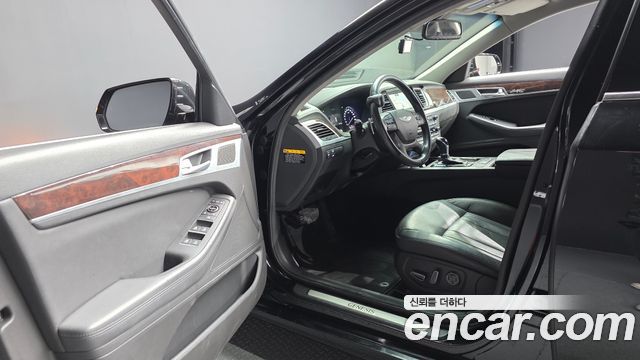 Hyundai Genesis 2014 thumb 11
