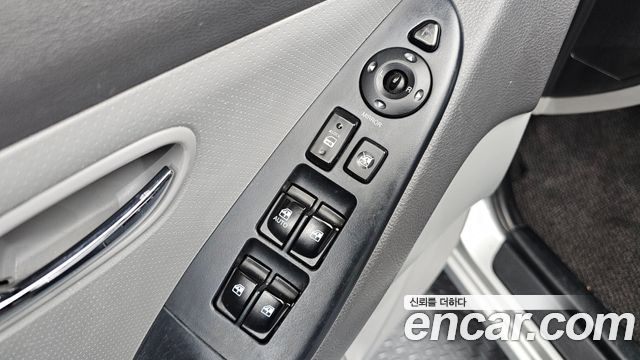 Hyundai Avante 2010 thumb 11