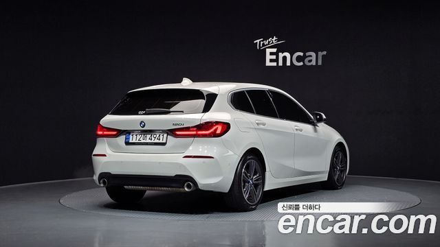 BMW 1 серии 2022 thumb 3
