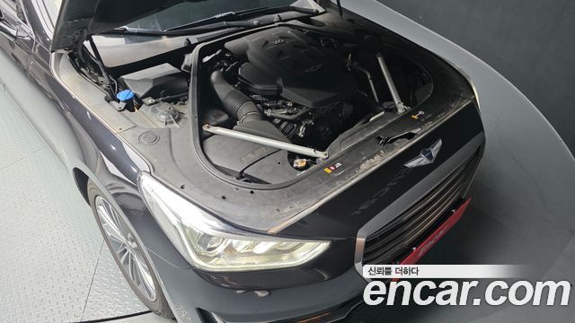 Genesis G90 2017 thumb 7