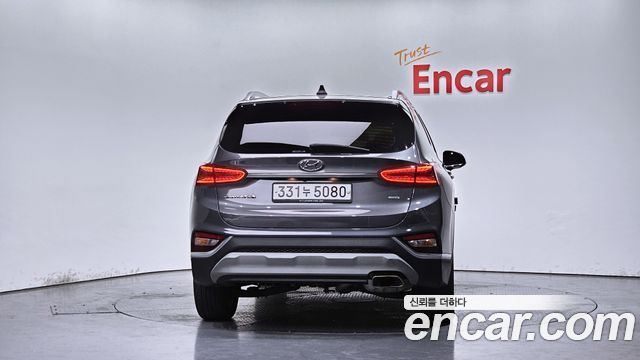 Hyundai Santa Fe 2019 thumb 5