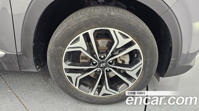 Hyundai Santa Fe 2019 thumb 6