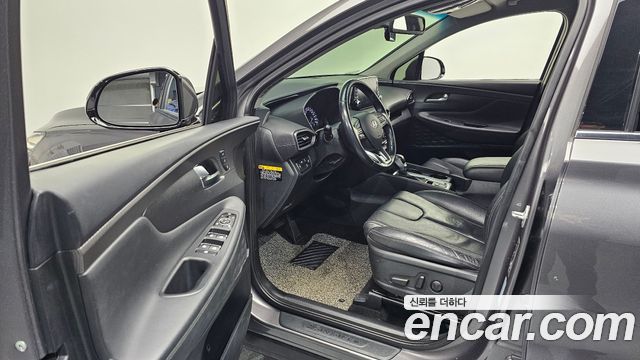Hyundai Santa Fe 2019 thumb 11