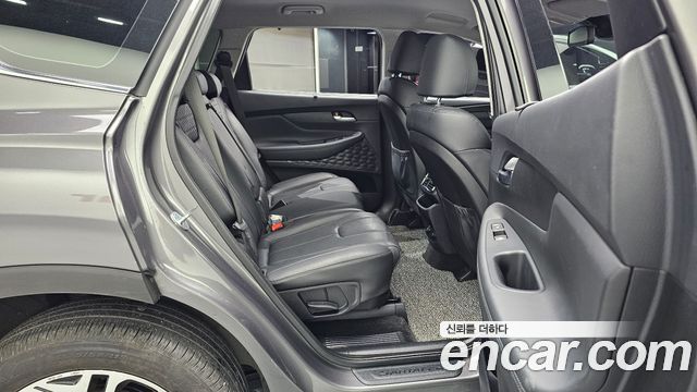 Hyundai Santa Fe 2019 thumb 12