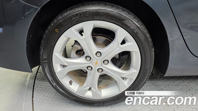 Chevrolet Cruze 2017 thumb 5
