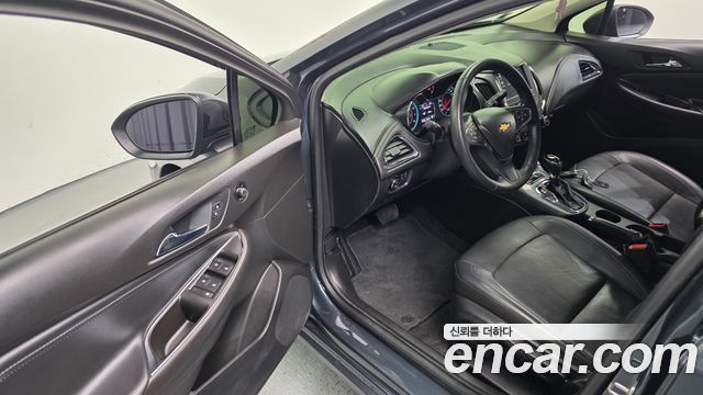 Chevrolet Cruze 2017 thumb 12