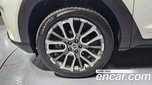 SsangYong Torres 2023 thumb 6