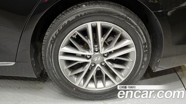 Hyundai Grandeur 2019 thumb 6