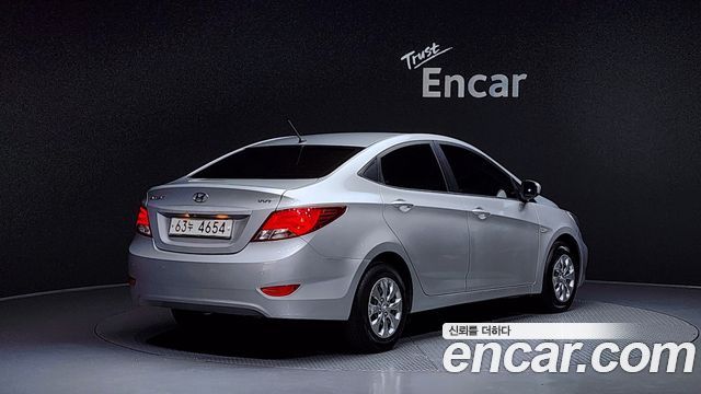 Hyundai Accent 2015 thumb 3