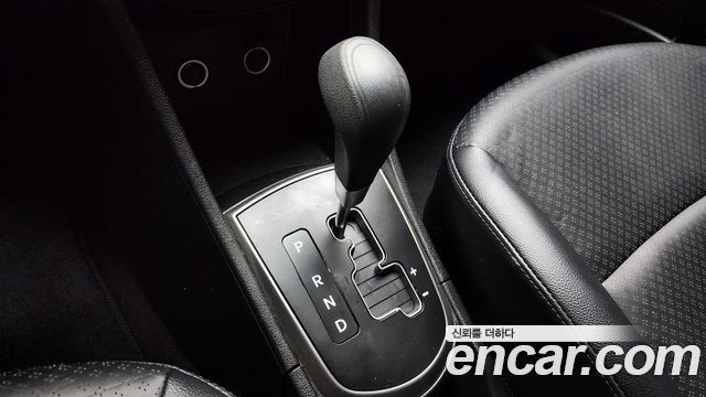Hyundai Accent 2015 thumb 9