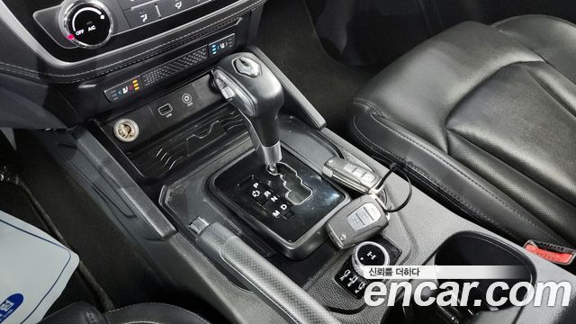 SsangYong Rexton 2020 thumb 9