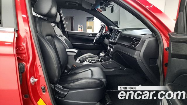 SsangYong Rexton 2020 thumb 11