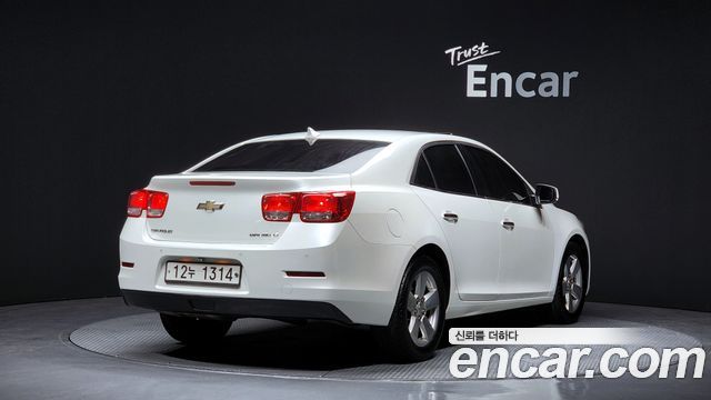 Chevrolet Malibu 2015 thumb 3