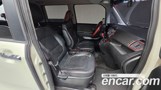 Kia Ray 2015 thumb 11