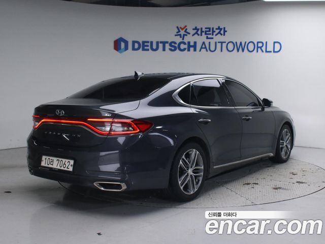 Hyundai Grandeur 2017 thumb 3